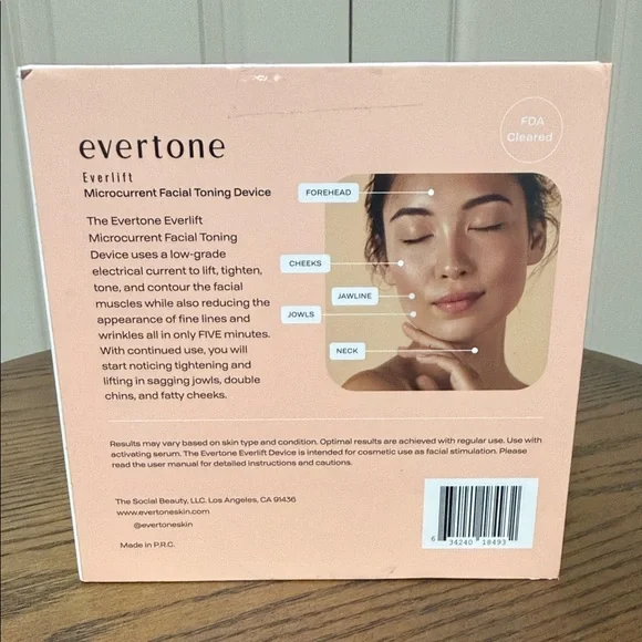 EverLift Facial Toning Device - Silver - Picture 2 of 4